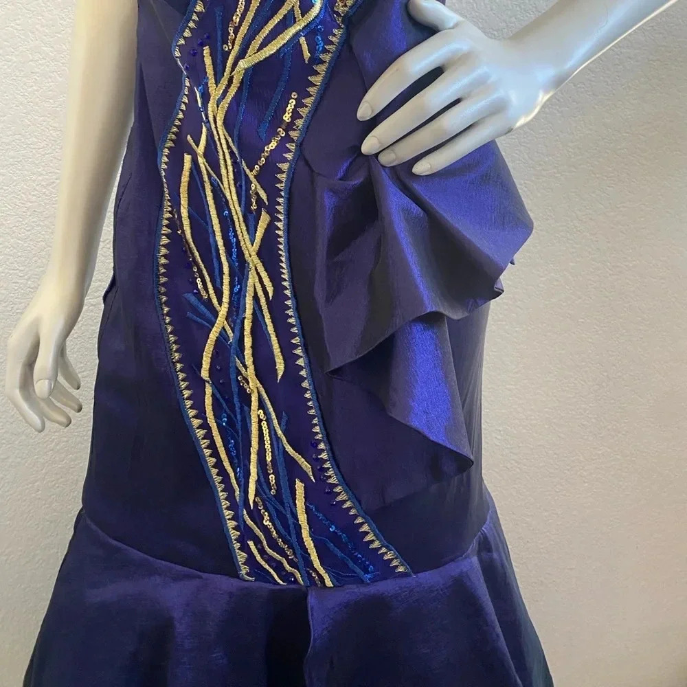 Aspeed One Shoulder Gown Size Small - Picture 11 of 17